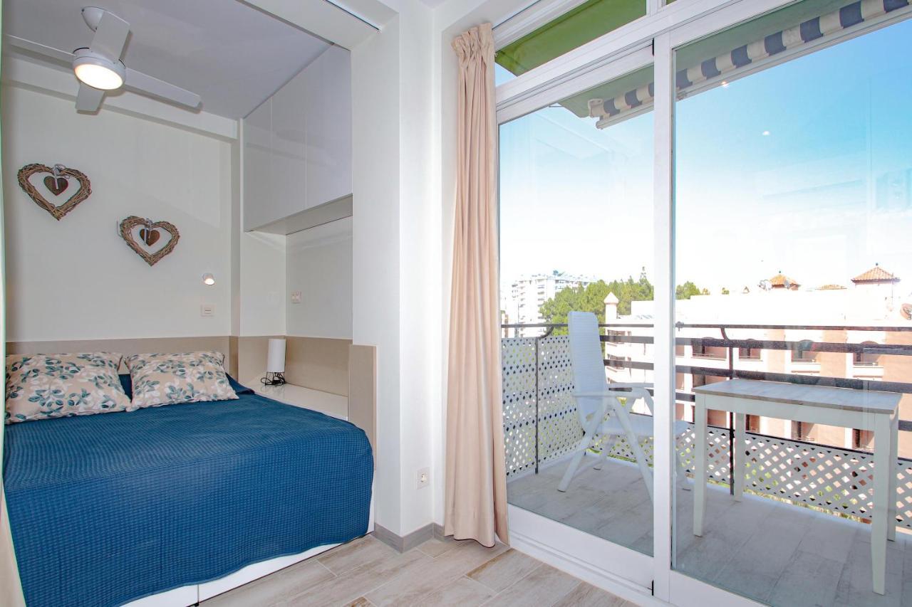 Stylish Studio For Rent With Fantastic Location In Marbella Promenade. Luaran gambar